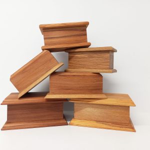 Wooden Urns <h3>(Includes Cremation)</h3>